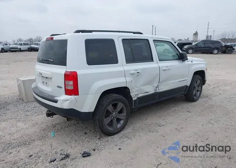 2015 Jeep Patriot High Altitude Edition z USA, uszkodzony, nr VIN 1C4NJRFB4FD217777